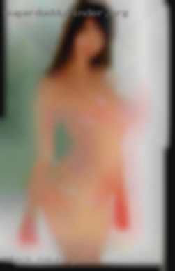 slack naked girls