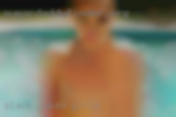 slack naked girls