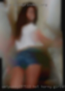 wetpussy197513 hot horny girls with pedicures